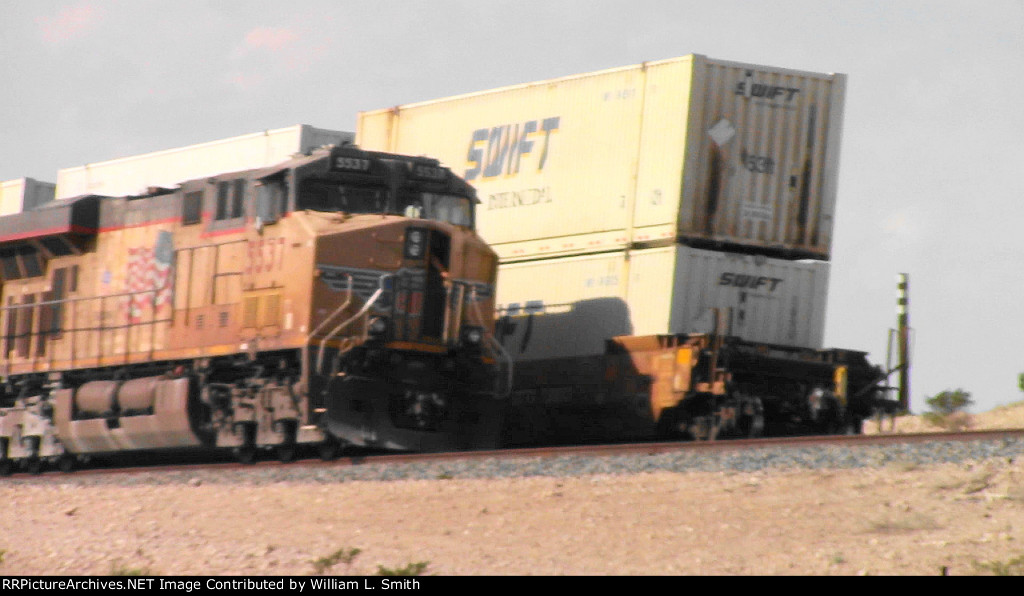 WB Manifest Frt at Erie NV W-MidTrn -178